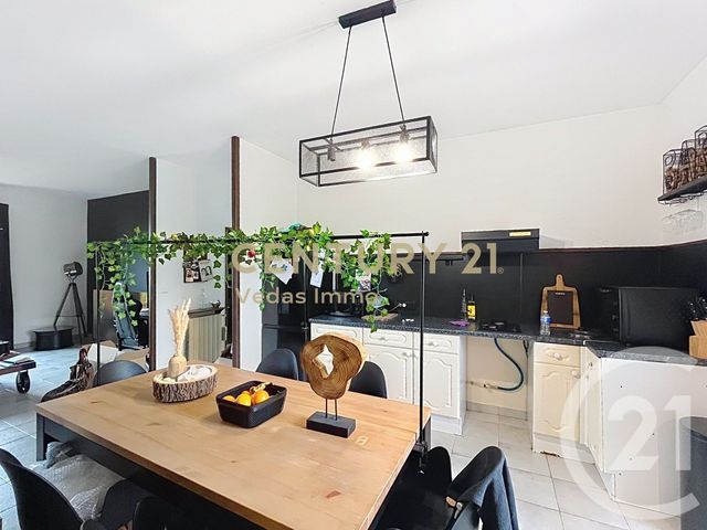 Appartement F2 &agrave; louer - 2 pi&egrave;ces - 65,26 m2 - St Jean De Vedas - 34 - LANGUEDOC-ROUSSILLON