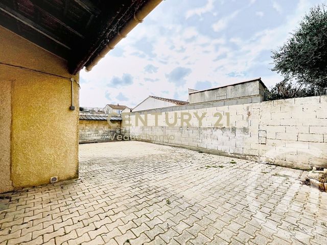 Maison &agrave; louer - 5 pi&egrave;ces - 103,23 m2 - Cournonterral - 34 - LANGUEDOC-ROUSSILLON
