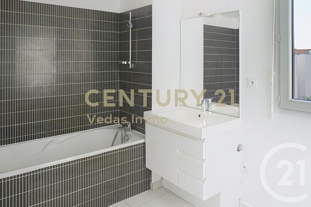 Appartement F2 &agrave; louer - 2 pi&egrave;ces - 44,20 m2 - St Jean De Vedas - 34 - LANGUEDOC-ROUSSILLON