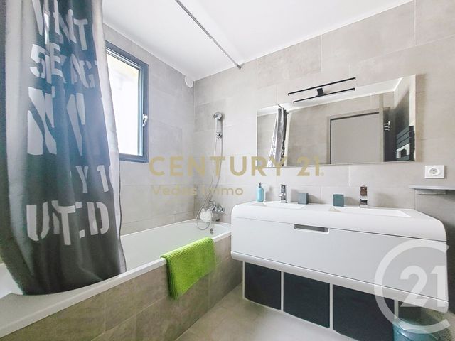 Maison &agrave; louer - 4 pi&egrave;ces - 85,62 m2 - St Jean De Vedas - 34 - LANGUEDOC-ROUSSILLON