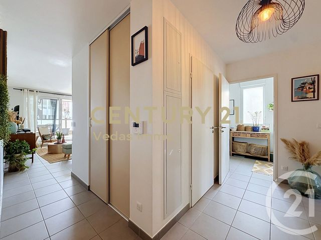 Appartement F4 &agrave; vendre - 4 pi&egrave;ces - 82,40 m2 - St Jean De Vedas - 34 - LANGUEDOC-ROUSSILLON