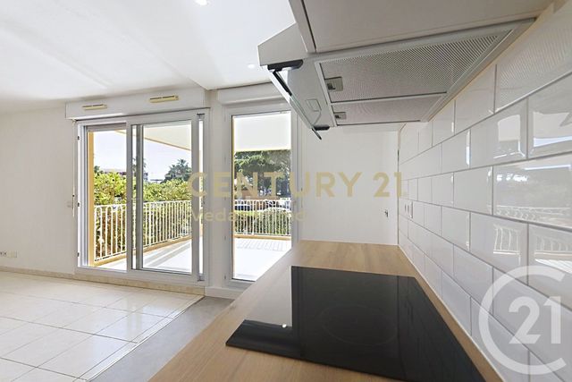 Appartement F2 &agrave; louer - 2 pi&egrave;ces - 52,38 m2 - Lattes - 34 - LANGUEDOC-ROUSSILLON