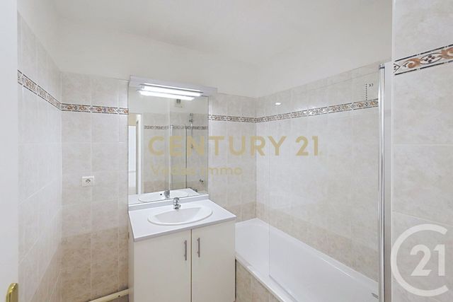 Appartement F2 &agrave; louer - 2 pi&egrave;ces - 52,38 m2 - Lattes - 34 - LANGUEDOC-ROUSSILLON
