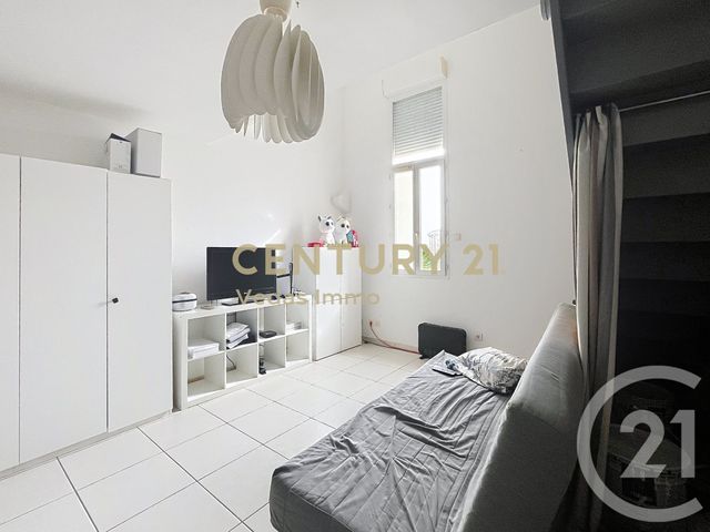 Appartement Duplex &agrave; louer - 2 pi&egrave;ces - 50,48 m2 - St Jean De Vedas - 34 - LANGUEDOC-ROUSSILLON