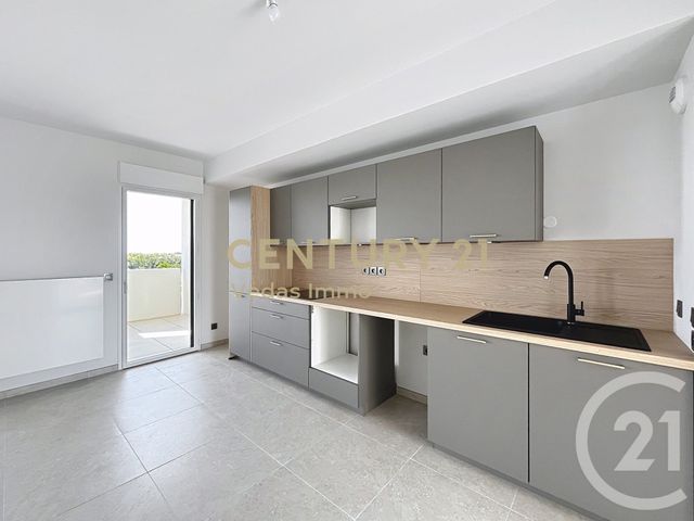 Appartement F4 &agrave; louer - 4 pi&egrave;ces - 86,76 m2 - St Jean De Vedas - 34 - LANGUEDOC-ROUSSILLON