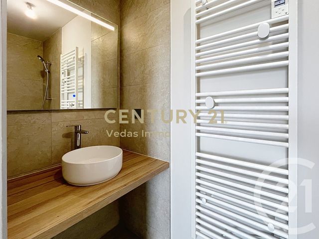 Appartement F4 &agrave; louer - 4 pi&egrave;ces - 86,76 m2 - St Jean De Vedas - 34 - LANGUEDOC-ROUSSILLON