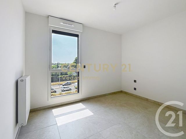 Appartement F4 &agrave; louer - 4 pi&egrave;ces - 86,76 m2 - St Jean De Vedas - 34 - LANGUEDOC-ROUSSILLON
