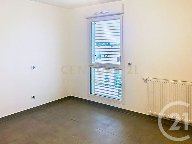 Appartement F2 &agrave; louer - 2 pi&egrave;ces - 56,84 m2 - St Jean De Vedas - 34 - LANGUEDOC-ROUSSILLON