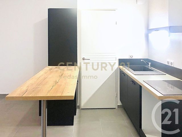 Appartement F2 &agrave; louer - 2 pi&egrave;ces - 56,84 m2 - St Jean De Vedas - 34 - LANGUEDOC-ROUSSILLON