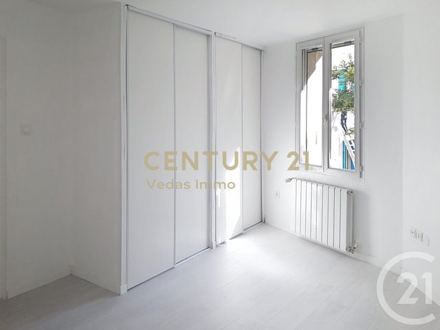 Appartement F3 &agrave; louer - 3 pi&egrave;ces - 67,63 m2 - Saussan - 34 - LANGUEDOC-ROUSSILLON