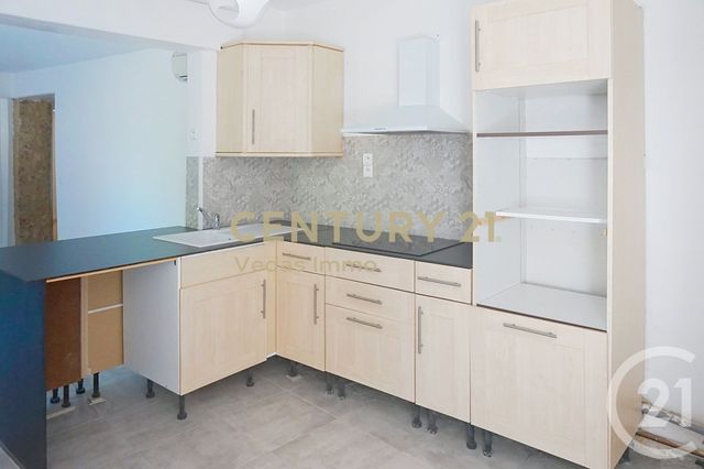 Appartement F3 &agrave; louer - 3 pi&egrave;ces - 67,63 m2 - Saussan - 34 - LANGUEDOC-ROUSSILLON