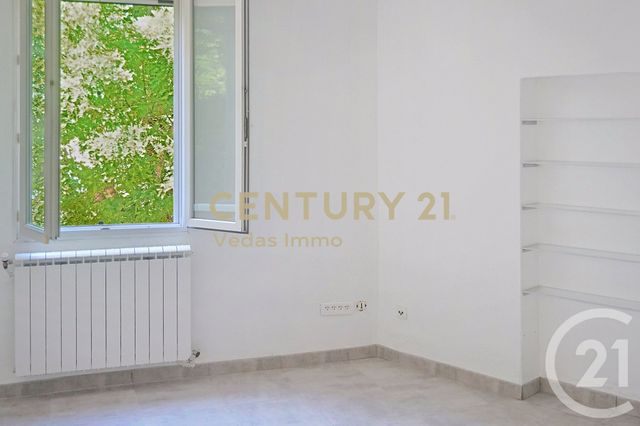 Appartement F3 &agrave; louer - 3 pi&egrave;ces - 67,63 m2 - Saussan - 34 - LANGUEDOC-ROUSSILLON