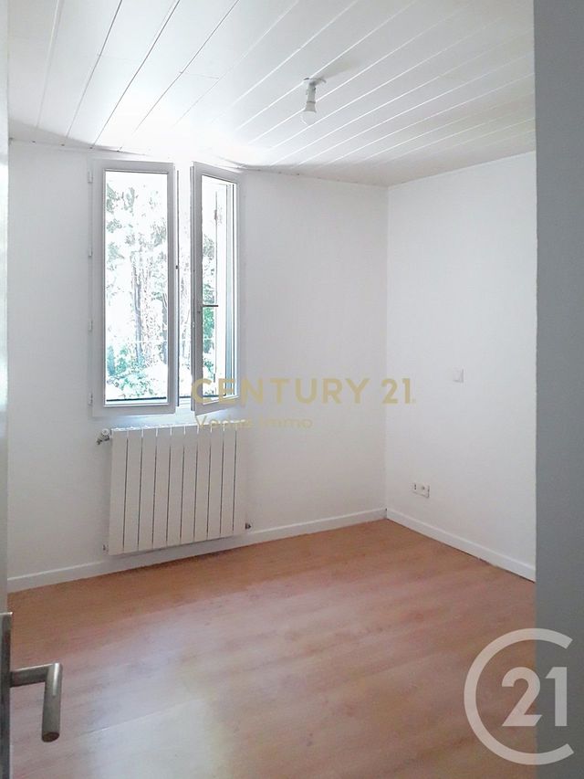 Appartement F3 &agrave; louer - 3 pi&egrave;ces - 67,63 m2 - Saussan - 34 - LANGUEDOC-ROUSSILLON