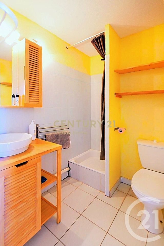 Appartement Duplex &agrave; louer - 2 pi&egrave;ces - 34,13 m2 - Montpellier - 34 - LANGUEDOC-ROUSSILLON