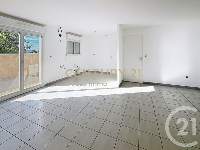 Maison &agrave; louer - 4 pi&egrave;ces - 83,30 m2 - Cournonsec - 34 - LANGUEDOC-ROUSSILLON