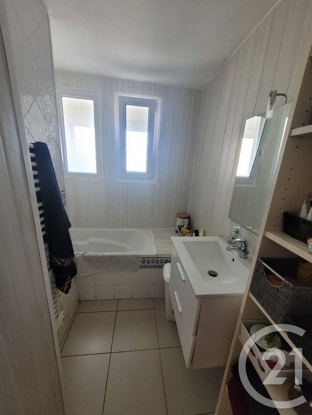 Appartement F4 &agrave; louer - 4 pi&egrave;ces - 78,22 m2 - Montpellier - 34 - LANGUEDOC-ROUSSILLON