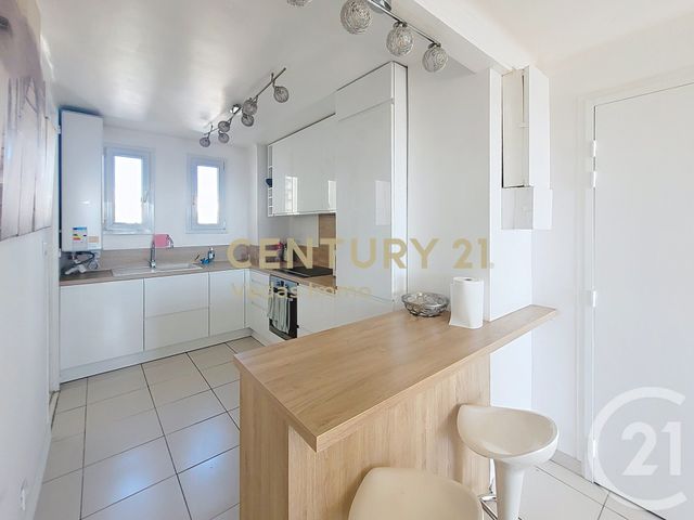 Appartement F4 &agrave; louer - 4 pi&egrave;ces - 78,22 m2 - Montpellier - 34 - LANGUEDOC-ROUSSILLON
