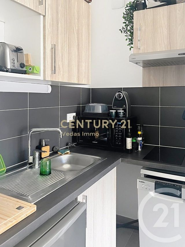Appartement F2 &agrave; louer - 2 pi&egrave;ces - 45,40 m2 - St Jean De Vedas - 34 - LANGUEDOC-ROUSSILLON