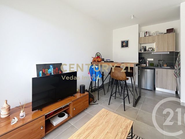 Appartement F2 &agrave; louer - 2 pi&egrave;ces - 45,40 m2 - St Jean De Vedas - 34 - LANGUEDOC-ROUSSILLON