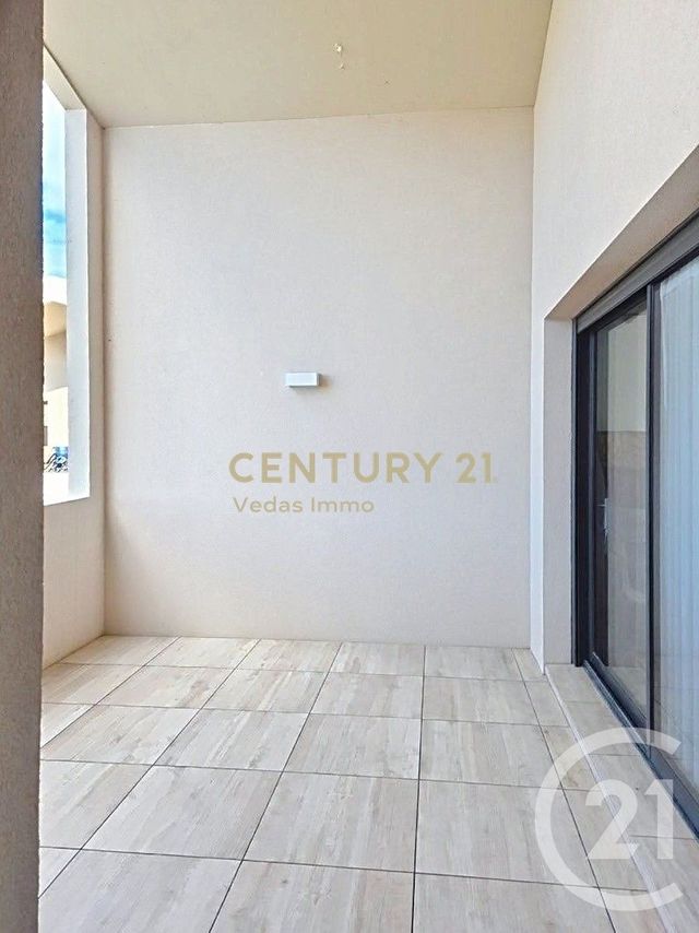 Appartement F3 &agrave; louer - 3 pi&egrave;ces - 66,70 m2 - St Jean De Vedas - 34 - LANGUEDOC-ROUSSILLON