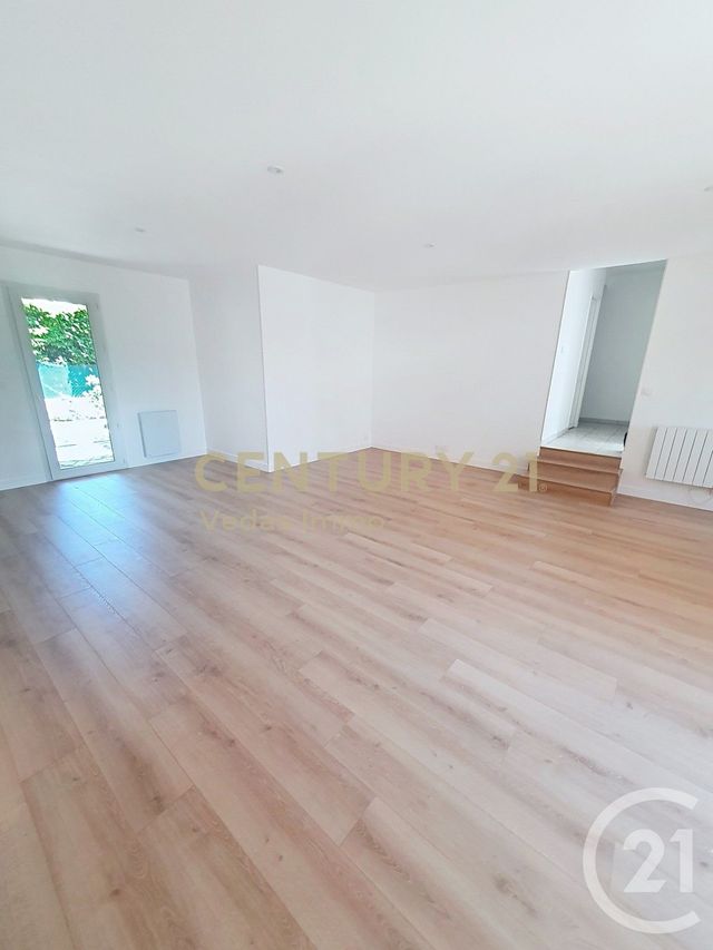 Maison &agrave; louer - 5 pi&egrave;ces - 101,50 m2 - Pignan - 34 - LANGUEDOC-ROUSSILLON