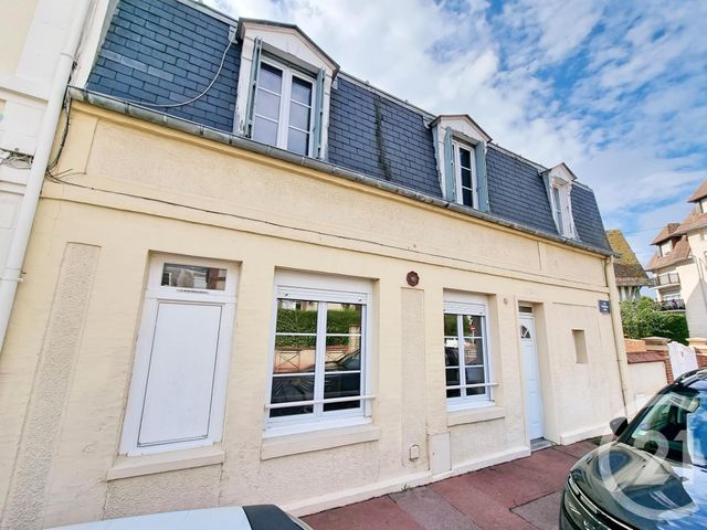 Maison à vendre - 4 pièces - 70,81 m2 - Deauville - 14 - BASSE-NORMANDIE