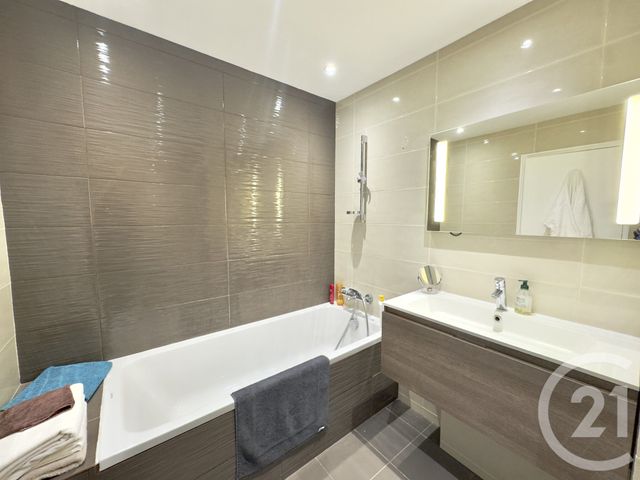 Appartement F4 &agrave; vendre - 4 pi&egrave;ces - 93,12 m2 - Deauville - 14 - BASSE-NORMANDIE