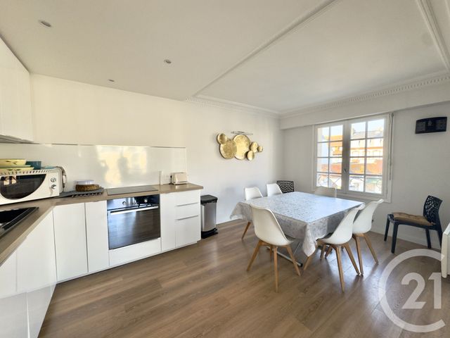 Appartement F4 &agrave; vendre - 4 pi&egrave;ces - 93,12 m2 - Deauville - 14 - BASSE-NORMANDIE