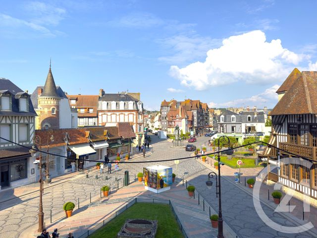 Appartement F4 &agrave; vendre - 4 pi&egrave;ces - 93,12 m2 - Deauville - 14 - BASSE-NORMANDIE