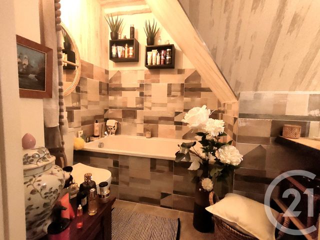 Appartement F4 à vendre - 4 pièces - 79,21 m2 - Deauville - 14 - BASSE-NORMANDIE