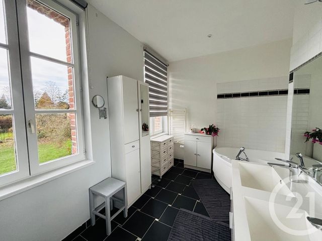 Maison à vendre - 6 pièces - 152 m2 - Equemauville - 14 - BASSE-NORMANDIE