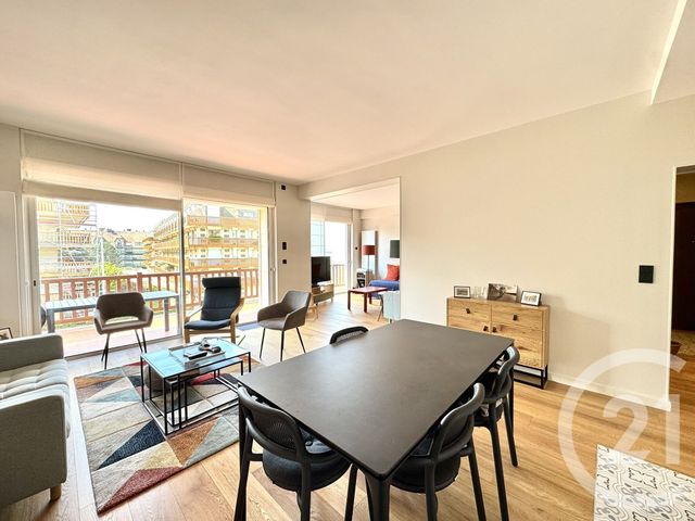Appartement F4 &agrave; vendre - 4 pi&egrave;ces - 91,81 m2 - Deauville - 14 - BASSE-NORMANDIE
