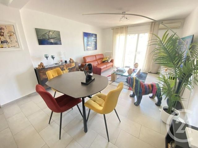 Appartement F3 à vendre - 3 pièces - 67 m2 - Toulon - 83 - PROVENCE-ALPES-COTE-D-AZUR
