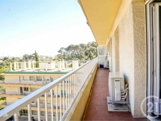 Appartement F5 à vendre - 5 pièces - 136,13 m2 - Toulon - 83 - PROVENCE-ALPES-COTE-D-AZUR