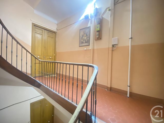 Appartement F3 à vendre - 3 pièces - 67 m2 - Toulon - 83 - PROVENCE-ALPES-COTE-D-AZUR