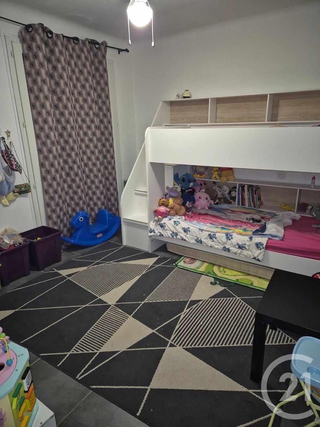 Appartement F4 à vendre - 4 pièces - 65 m2 - Toulon - 83 - PROVENCE-ALPES-COTE-D-AZUR