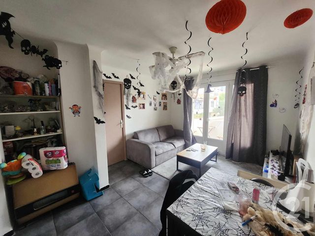 Appartement F4 à vendre - 4 pièces - 65 m2 - Toulon - 83 - PROVENCE-ALPES-COTE-D-AZUR