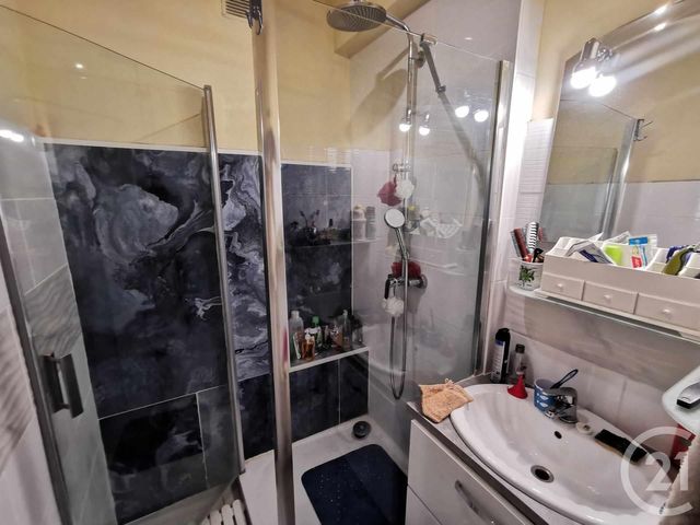 Appartement à vendre - 3 pièces - 51,45 m2 - Toulon - 83 - PROVENCE-ALPES-COTE-D-AZUR