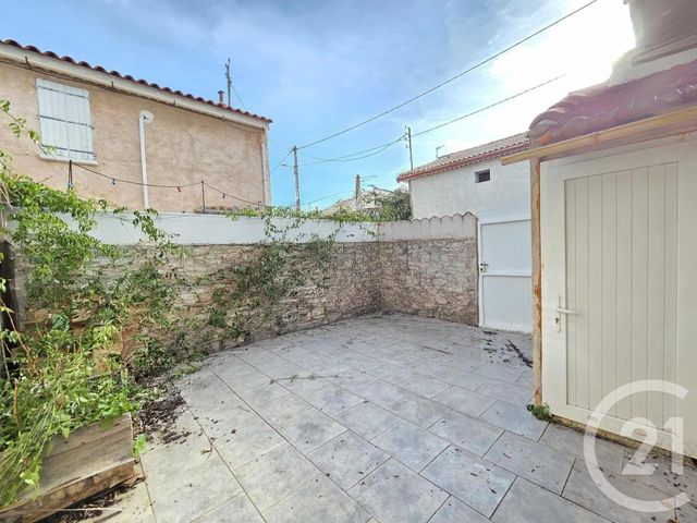 Appartement T2 à vendre - 2 pièces - 35 m2 - Toulon - 83 - PROVENCE-ALPES-COTE-D-AZUR
