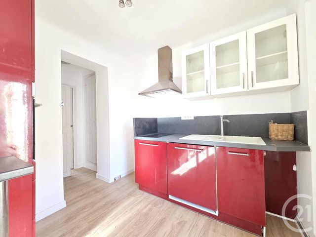 Appartement T2 à vendre - 2 pièces - 35 m2 - Toulon - 83 - PROVENCE-ALPES-COTE-D-AZUR