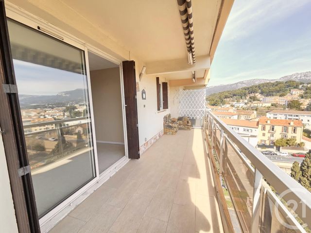 Appartement à vendre - 3 pièces - 72 m2 - Toulon - 83 - PROVENCE-ALPES-COTE-D-AZUR