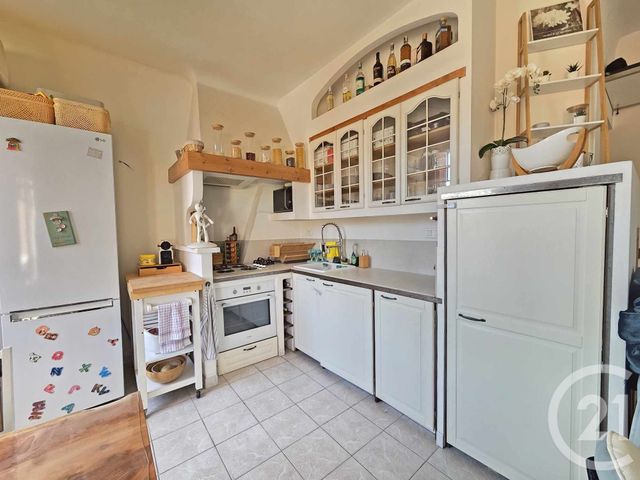 Appartement F3 à vendre - 3 pièces - 54 m2 - Toulon - 83 - PROVENCE-ALPES-COTE-D-AZUR