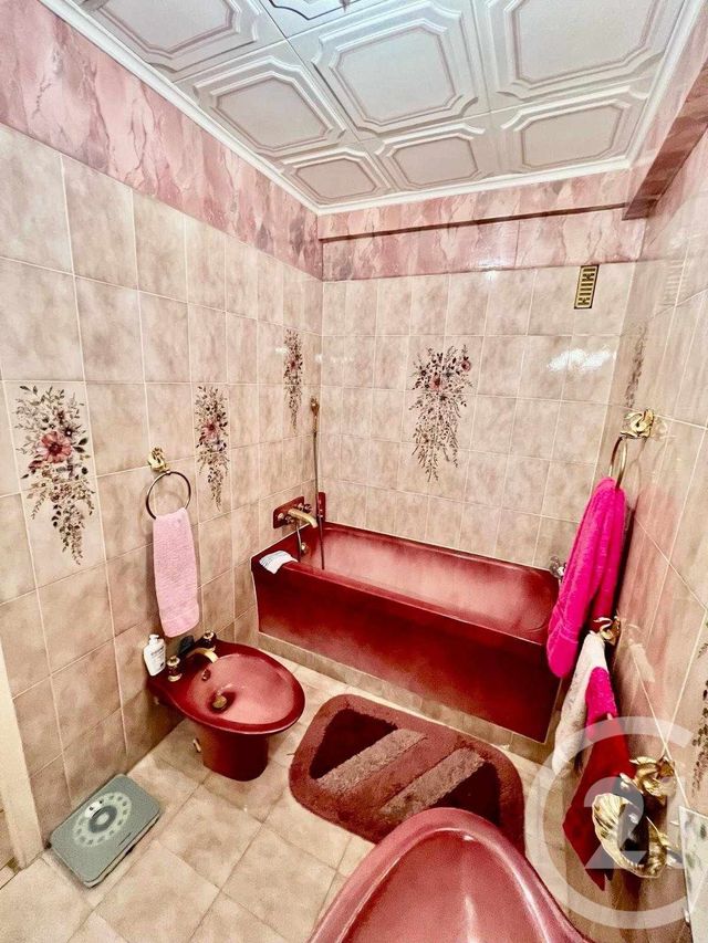 Appartement T5 à vendre - 5 pièces - 78 m2 - Marseille - 13010 - PROVENCE-ALPES-COTE-D-AZUR