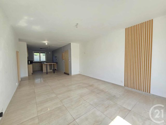 Appartement F3 à vendre - 3 pièces - 70 m2 - Toulon - 83 - PROVENCE-ALPES-COTE-D-AZUR