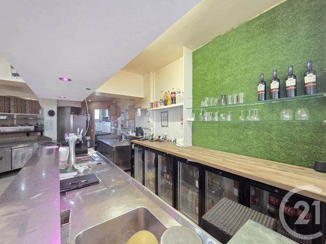 Local commercial à vendre - 80.0 m2 - 83 - Var