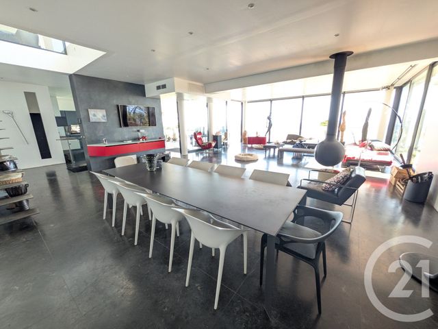 Maison à vendre - 4 pièces - 348 m2 - Toulon - 83 - PROVENCE-ALPES-COTE-D-AZUR