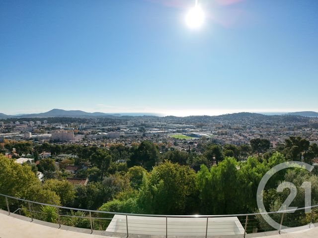 Maison à vendre - 4 pièces - 348 m2 - Toulon - 83 - PROVENCE-ALPES-COTE-D-AZUR