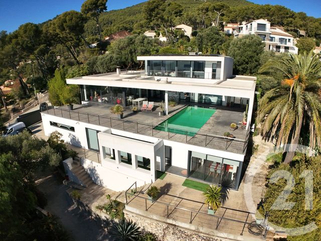 Maison à vendre - 4 pièces - 348 m2 - Toulon - 83 - PROVENCE-ALPES-COTE-D-AZUR