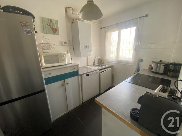 Appartement F3 à vendre - 3 pièces - 56 m2 - Toulon - 83 - PROVENCE-ALPES-COTE-D-AZUR