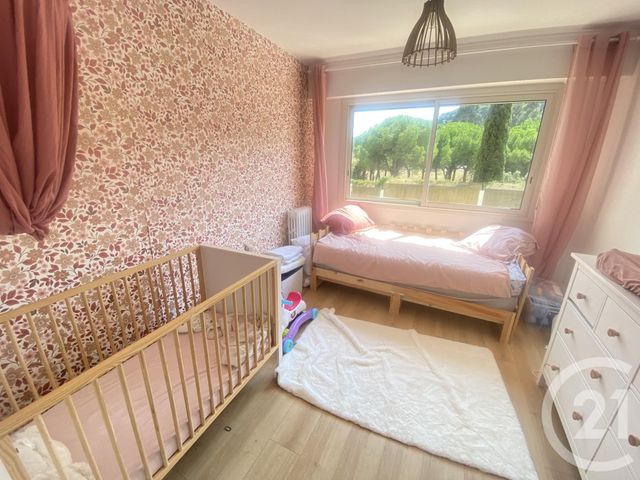 Appartement à vendre - 4 pièces - 80 m2 - Toulon - 83 - PROVENCE-ALPES-COTE-D-AZUR